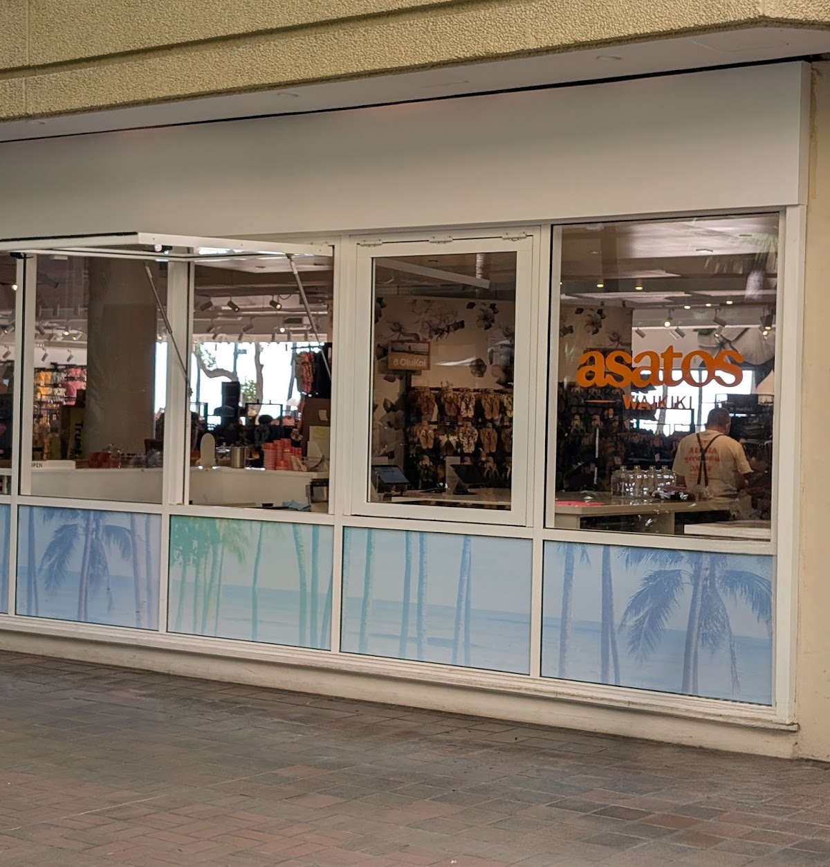 Asato Family Shop Waikiki